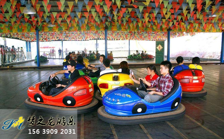 150平方游樂(lè)場(chǎng)碰碰車(chē)全套價(jià)格是多少？